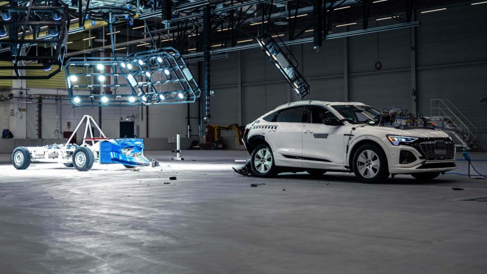 Εγκαίνια για το νέο Κέντρο Ασφάλειας Οχημάτων της Audi!